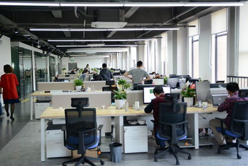 數(shù)智賦能 湖南計(jì)算機(jī)廠打造長(zhǎng)沙特色樓宇經(jīng)濟(jì)新生態(tài)